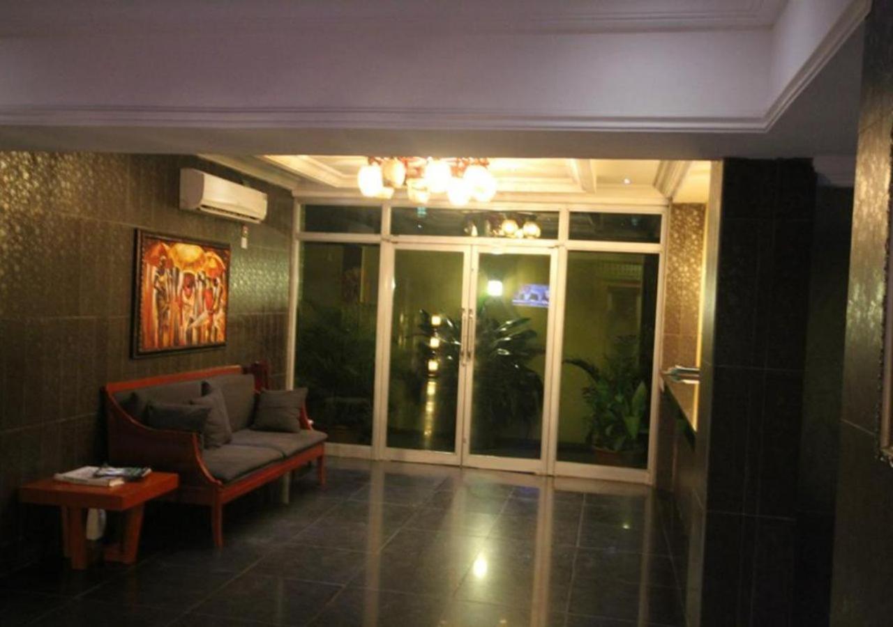Apollo Hotell Lagos Exteriör bild