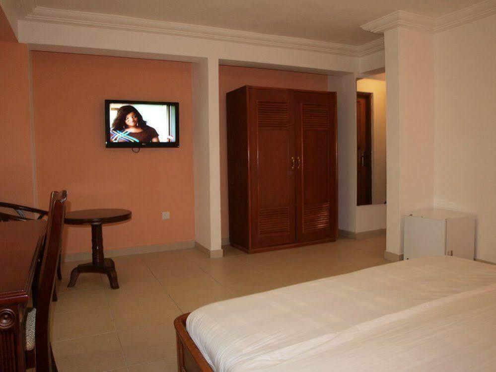 Apollo Hotell Lagos Exteriör bild